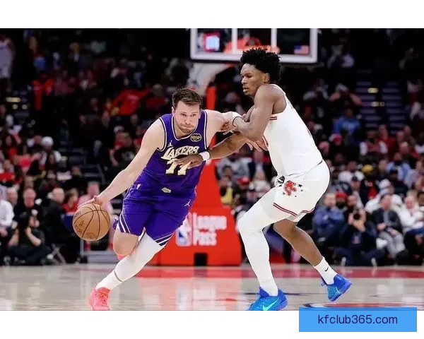 东契奇六连客场均40+创纪录 连续超神全力争MVP力争历史地位 东契奇六连客场均40+创纪录 连续超神全力争MVP力争历史地位