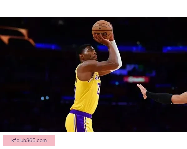 哈登米切尔瞄准双杀湖人 东契奇复出能否助队豪取四连胜